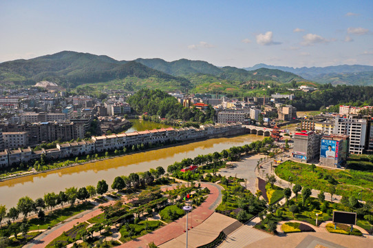 广场公司O