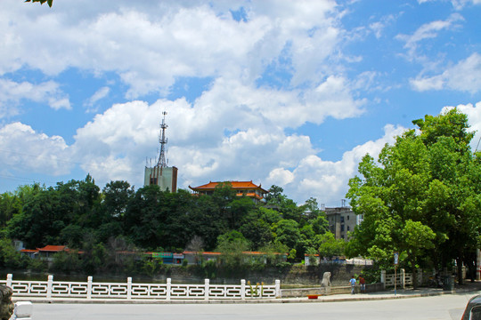 广场公园T