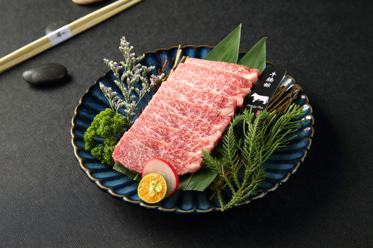 日式烤肉牛腩排