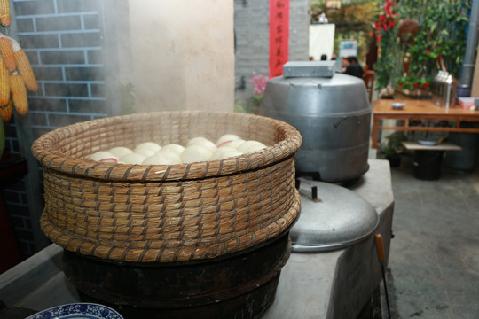 蒸馒头