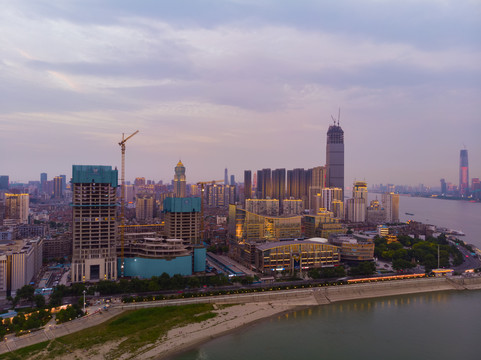 湖北武汉城市航拍傍晚和夜景风光