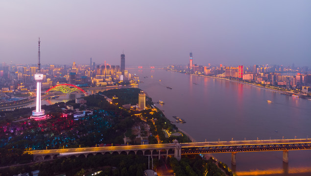 湖北武汉城市航拍傍晚和夜景风光