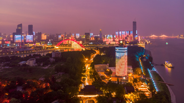 湖北武汉城市航拍傍晚和夜景风光