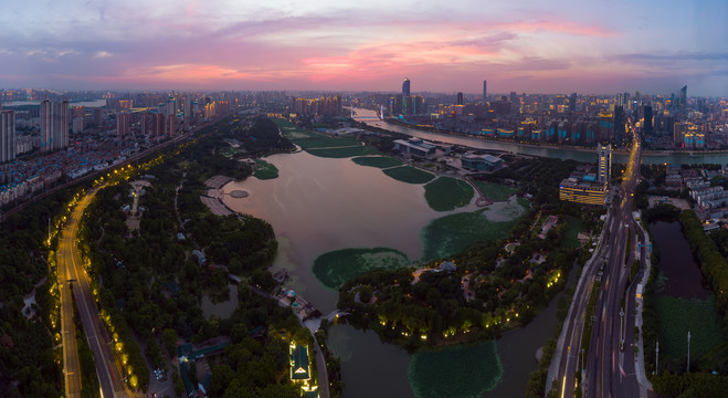 湖北武汉城市航拍傍晚和夜景风光