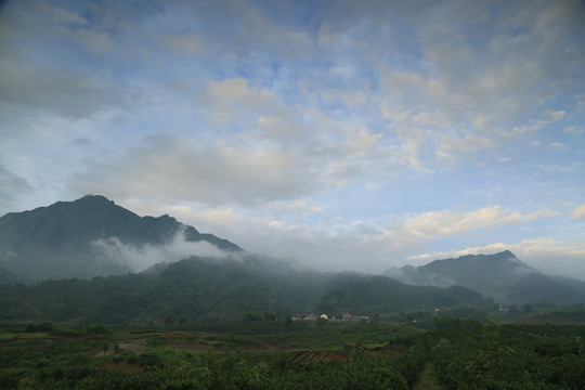 蒋家堰画屏山J