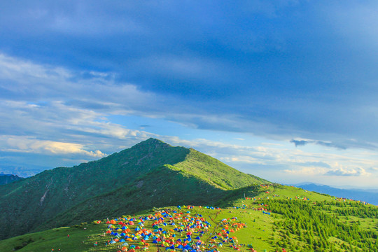 高山壁纸