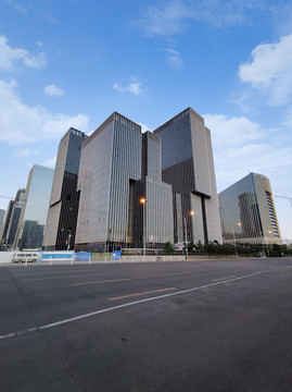 北京地标丽泽商务区现代大厦