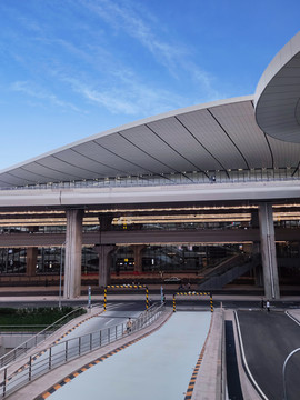 大兴国际机场到达区外景