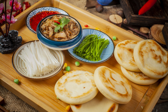 西安特色菜肉夹馍套餐