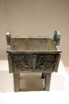 青铜器
