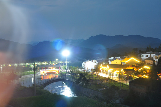 洞沟河夜景BG