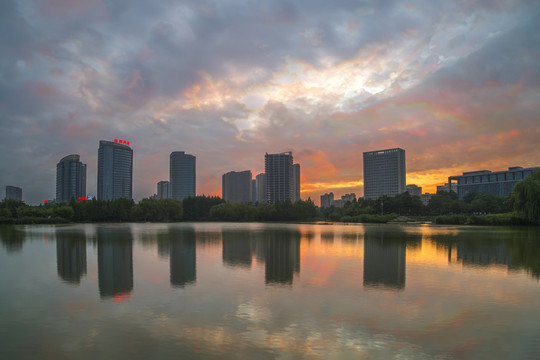 济宁湿地公园夕阳