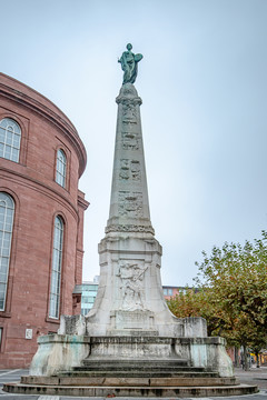 罗马贝格广场纪念碑