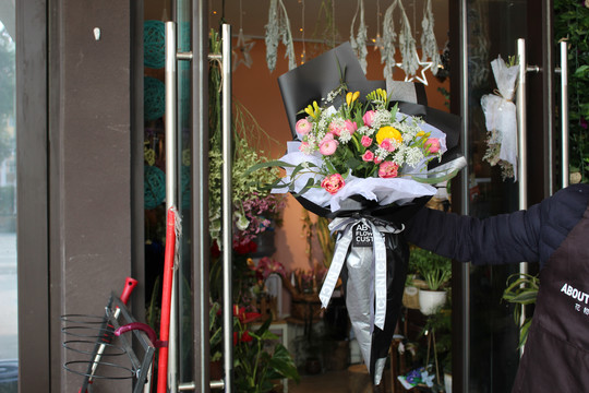 重瓣郁金香花束