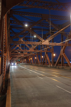 都市铁桥