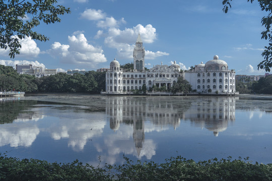 流花湖公园