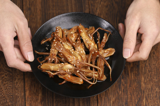 鸭舌