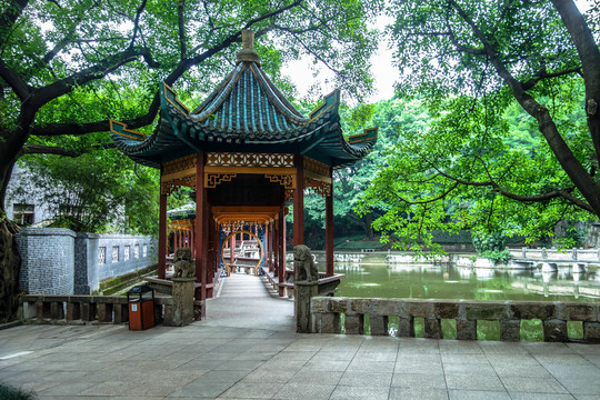 鹅岭公园