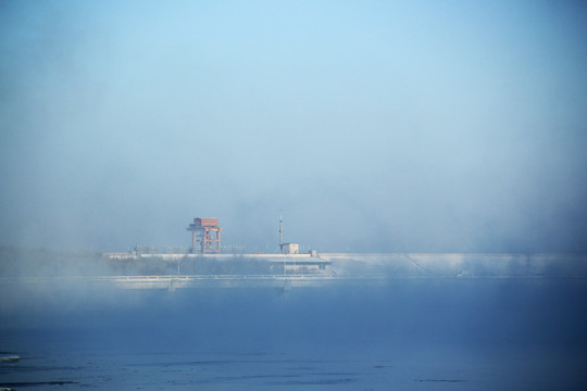 尼尔基湖冬景