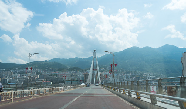 巴东长江大桥