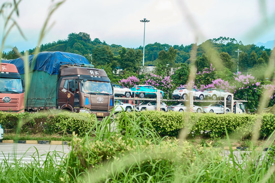 高速休息货车