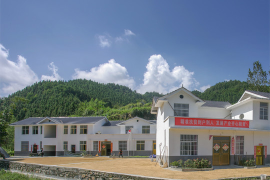 中峰风光T