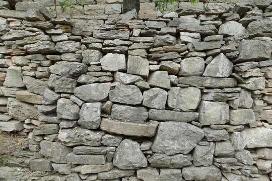 枣庄农村石头墙