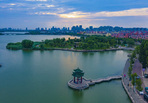 镜明亭