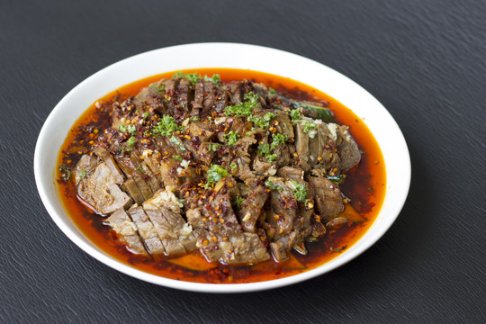 卤牛肉