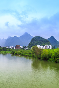 阳朔遇龙河