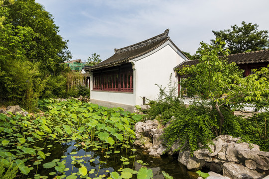 上海古猗园石韵馆建筑湖景