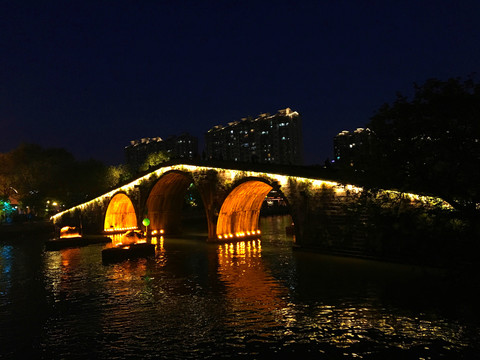 拱宸桥夜景