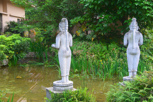水景园林及域外风情雕塑