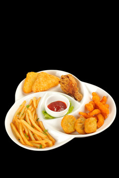 炸鸡块薯条鸡翅