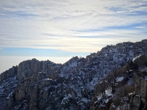 泰山雪景