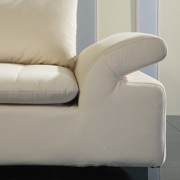 现代风格米色沙发