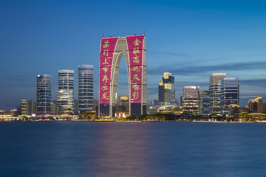 金鸡湖