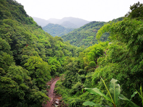 峨眉山