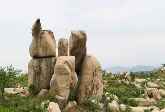 山东枣庄莲青山奇石