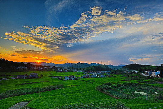 狄裕沟EN