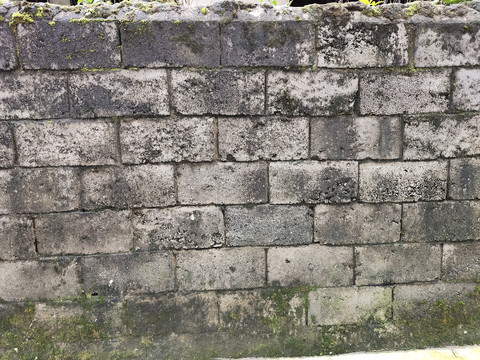 水泥砖围墙