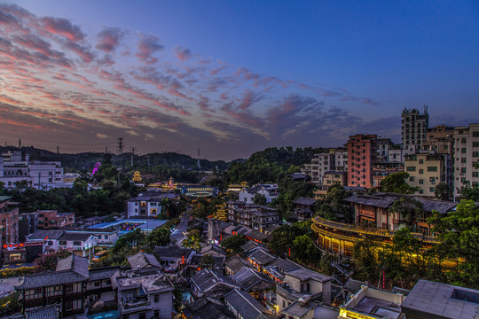 广东深圳甘坑客家小镇晚霞风景