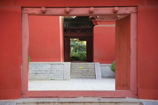 古代红门透视内景