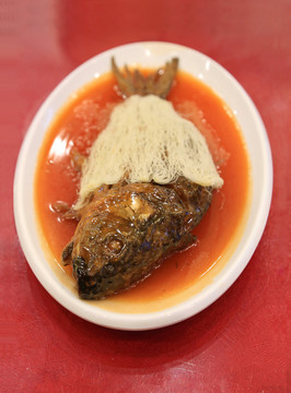 红烧黄河鲤鱼