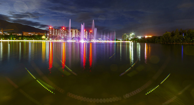 玉龙湖夜景