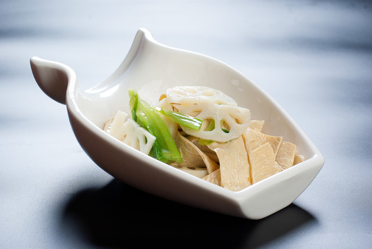 素拌三样