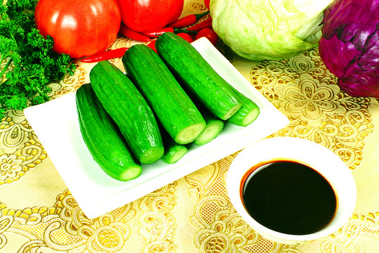 小黄瓜蘸酱