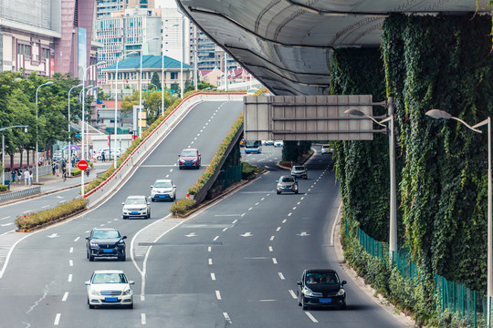 浦东龙阳路