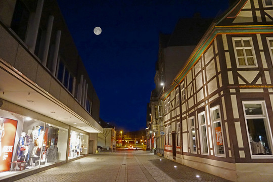 德国哈默尔恩步行街夜景