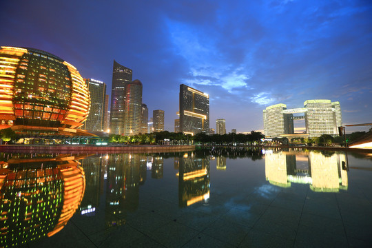 杭州钱江新城夜景